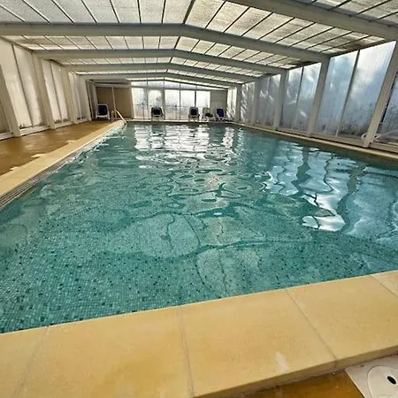 La Baleine Verte Holiday home Calvisson