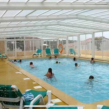 La Baleine Verte Holiday home