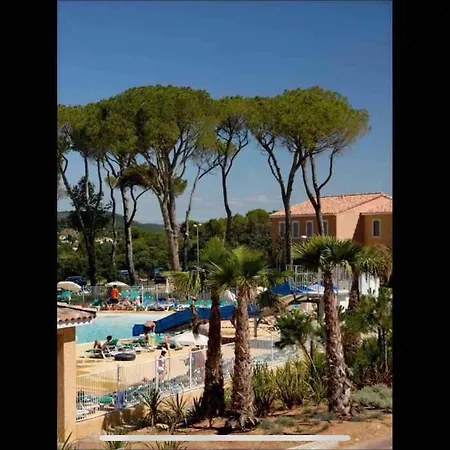 La Baleine Verte Holiday home *